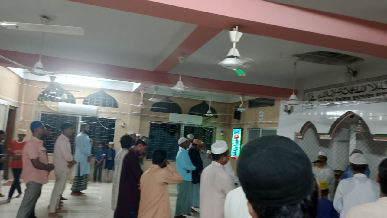 দেশে-বিদেশে মুসলমানদের নির্যাতন বন্ধের প্রার্থনায় রাঙ্গামাটিতে মিলাদ ও দোয়া মাহফিল অনুষ্ঠিত।